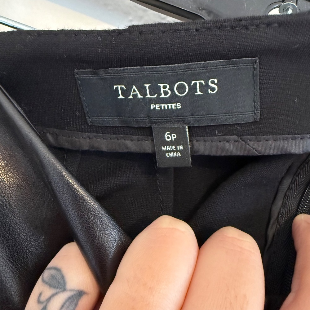 *Talbots Womens Petite True Lambskin Leather Front Panel Pencil Skirt 6P - Picture 10 of 14